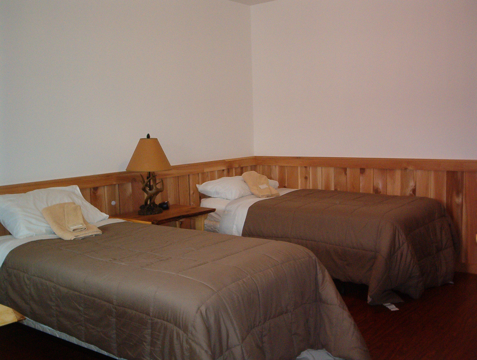 Rooms & Family Units